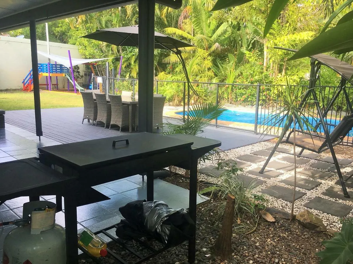 Heated Pool & Tropical Private Open Space Trinity Beach Australia